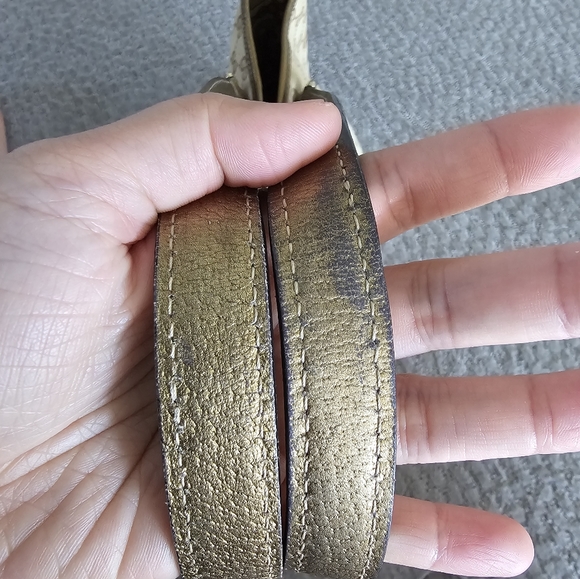 🔥LOW START 🔥
Authentic Gucci tote bag - Picture 9 of 15